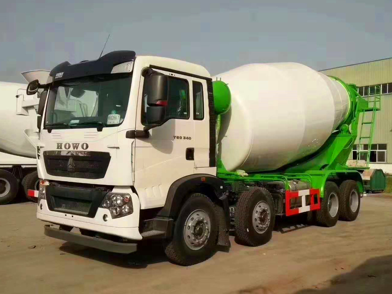 14-16方 重汽豪沃T5G  攪拌車(chē)