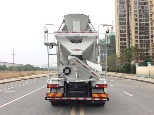 楚勝牌CSC5255GJBZ型混凝土攪拌運(yùn)輸車