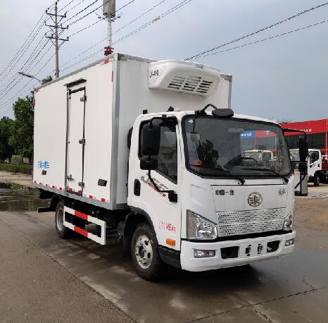 解放J6F藍(lán)牌冷藏車(chē)