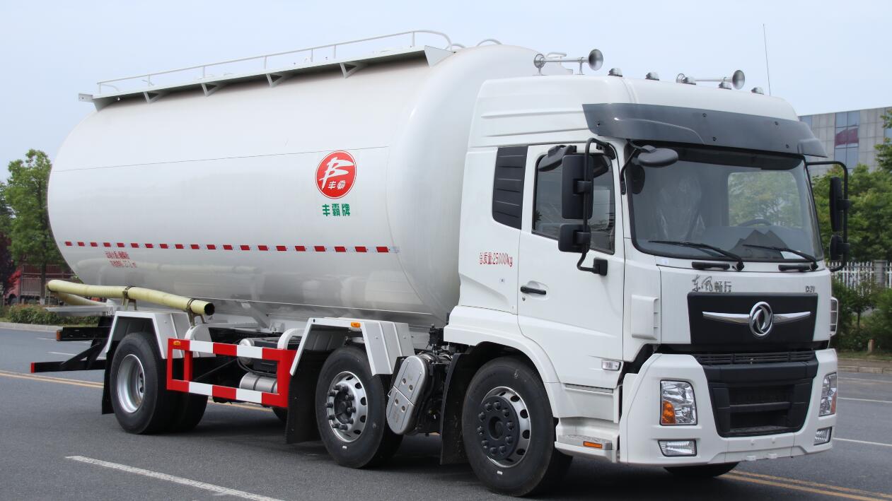 東風小三軸干混砂漿車