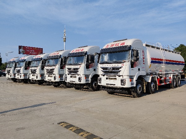 精品前四后八砂漿罐車(chē)匯集
